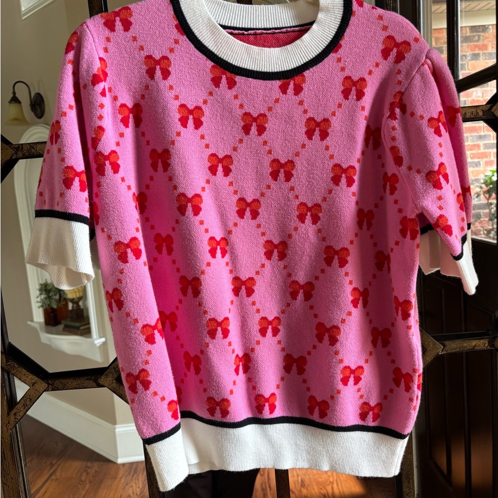 Pink Short-Sleeve Bow-Print Knit Top
